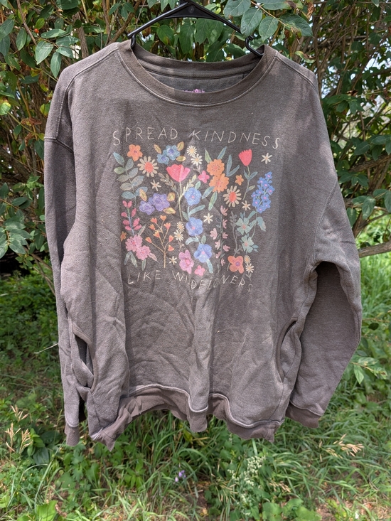 NATURAL LIFE Tops - NATURAL LIFE Brown Floral "Spread Kindness" Crewneck Sweatshirt
